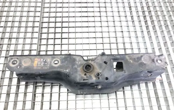 Opel Corsa E Radiator support slam panel