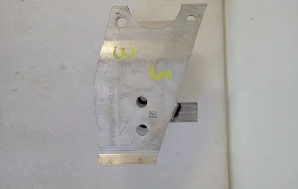 BMW M3 G80 Radiator mount bracket 8071634 807163406A