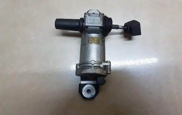 Mercedes-Benz ML W163 Vent window/glass motor 