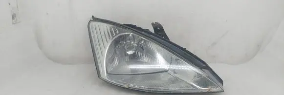 Ford Focus Headlight/headlamp 131VT16310 01102A00HCr