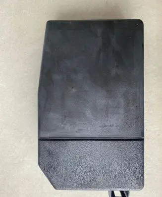 Ford Mondeo Mk III Fuse box cover 71544754