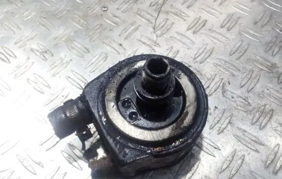 Engine oil radiator