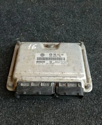 Skoda Octavia Mk1 (1U) Engine control unit/module 038906012HA