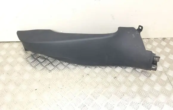 Volkswagen Golf VII (C) pillar trim 5G6867766E