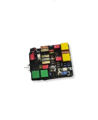 Peugeot 308 Fuse module 9804848580