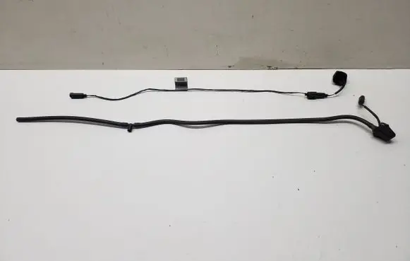 BMW 3 E90 E91 Windshield washer spray nozzle 6928635 6928623