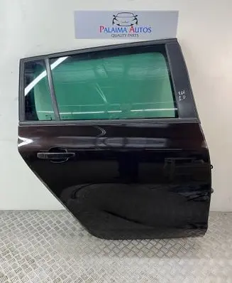 Opel Zafira C Rear door