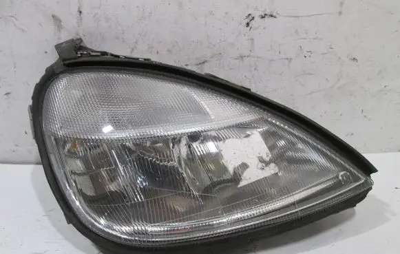 Mercedes-Benz A W168 Headlight/headlamp A1688200261 0301152202 1688200261