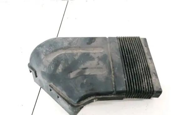 Audi A4 S4 B6 8E 8H Air intake hose/pipe 8e0129617b