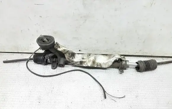 Skoda Fabia Mk2 (5J) Steering rack 60142305568