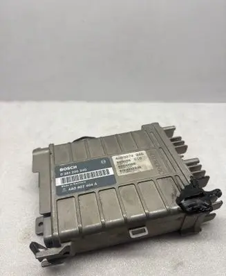 Audi 100 S4 C4 Engine control unit/module 4A0907404A 0261200240