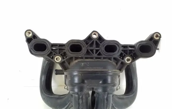 Toyota Yaris Intake manifold 17101-23020