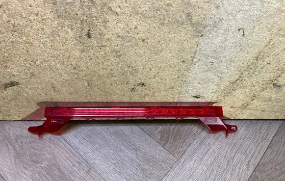 BMW 1 E81 E87 Third/center stoplight 6924673 63256924673 6931397