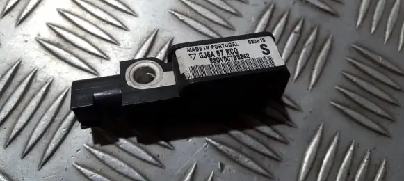Mazda 6 Airbag deployment crash/impact sensor gj6a57kc0 23dv007b5242