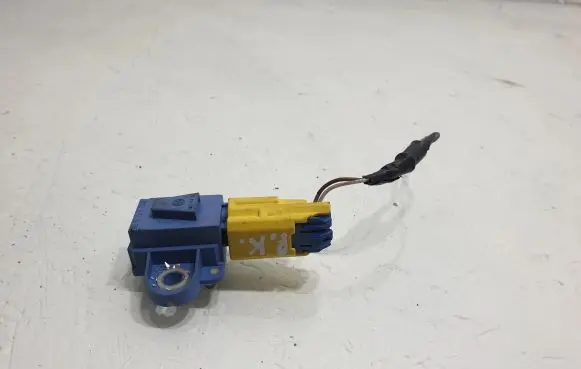 Skoda Octavia Mk2 (1Z) Airbag deployment crash/impact sensor 1K0955557B