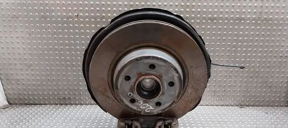 Mercedes-Benz C W204 Stub axle 