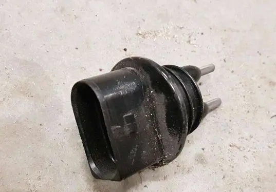 Audi A4 S4 B8 8K Windshield washer fluid level sensor 7H0919376