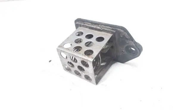 Peugeot 206 Coolant fan relay 