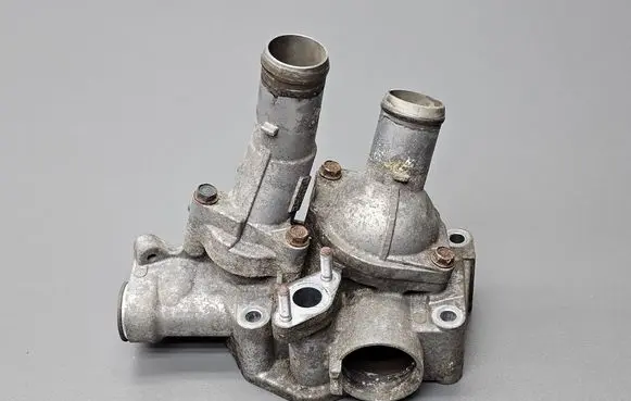 Honda Accord Thermostat housing 