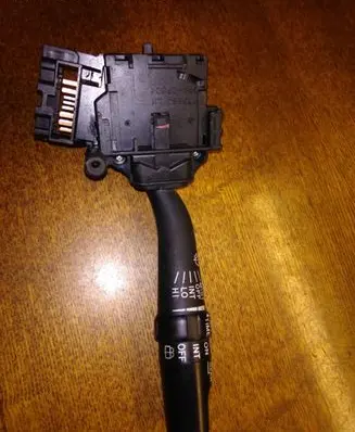 Toyota Corolla Verso E121 Wiper control stalk 8465205150