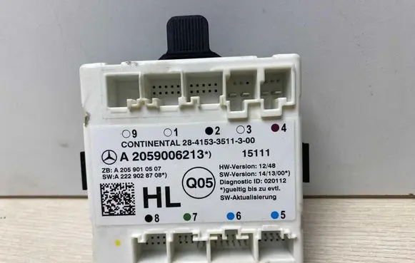 Mercedes-Benz C W205 Door control unit/module A2059006213