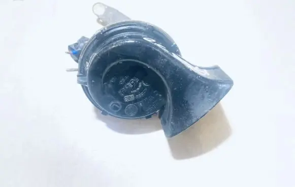 Volkswagen PASSAT B5 Horn signal e342085 c152