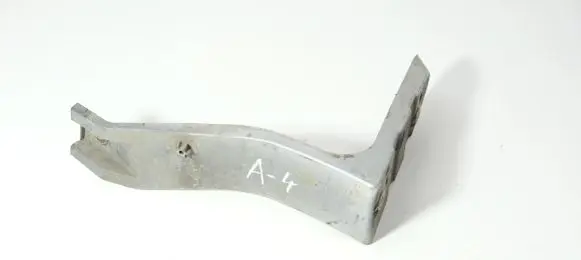 Audi A4 S4 B6 8E 8H Fender mounting bracket 8E0821137B
