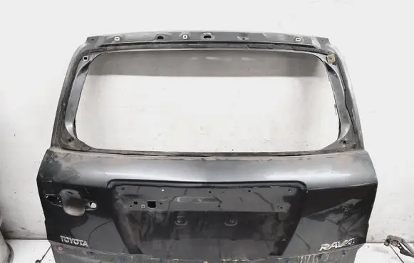 Toyota RAV 4 (XA30) Tailgate/trunk/boot lid