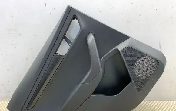 Skoda Karoq Coupe rear side trim panel 