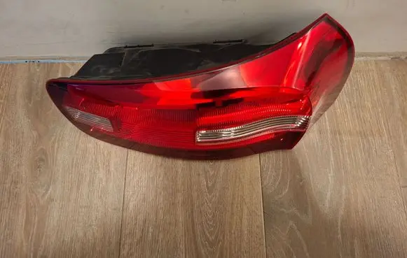 Citroen C4 II Picasso Rear/tail lights DWQDFW
