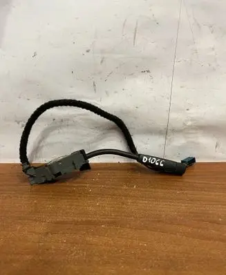 Mercedes-Benz E W210 Cruise control switch A2085450324 D1066