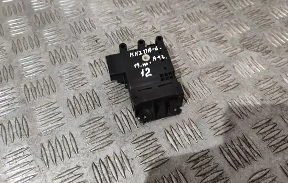 Mazda 6 Intake manifold valve actuator/motor GA705KD47