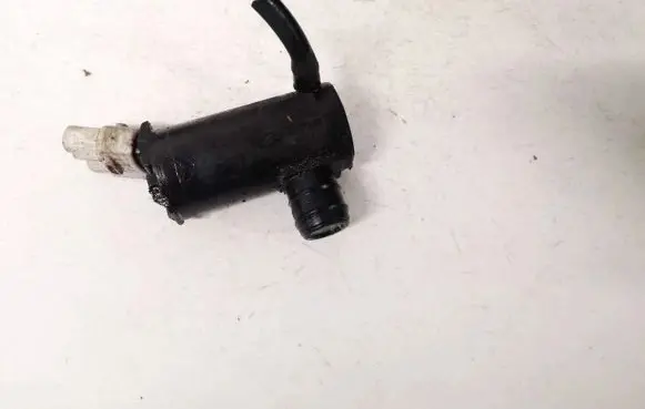 Chevrolet Kalos Windscreen/windshield washer pump