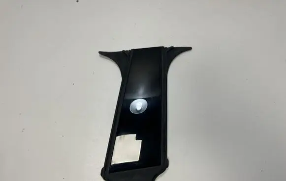 BMW i4 Front door glass trim molding 7483005