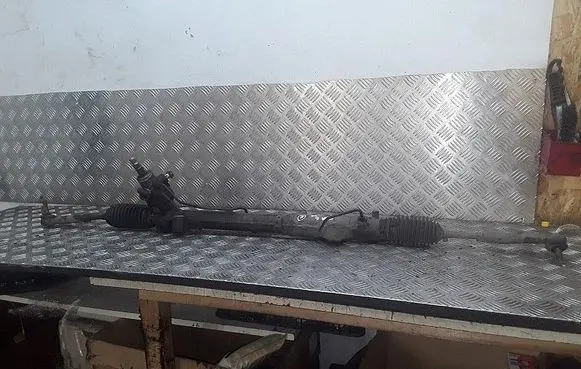 Mazda 6 Steering rack