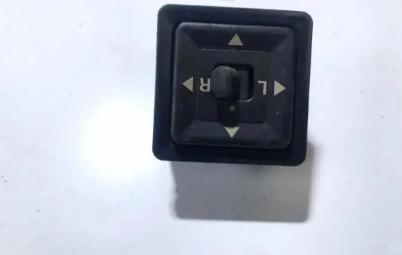 Mitsubishi Galant Wing mirror switch 2775