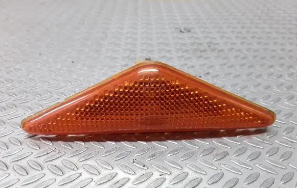 Ford Focus Front fender indicator light XS4H3K354A