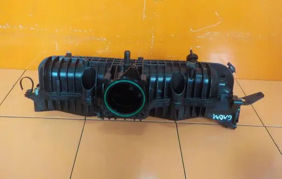 Volvo S60 Intake manifold 31355153 SSACY
