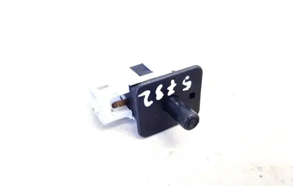Mercedes-Benz S W220 Front door sensor coupe 2028209410 3001.1501