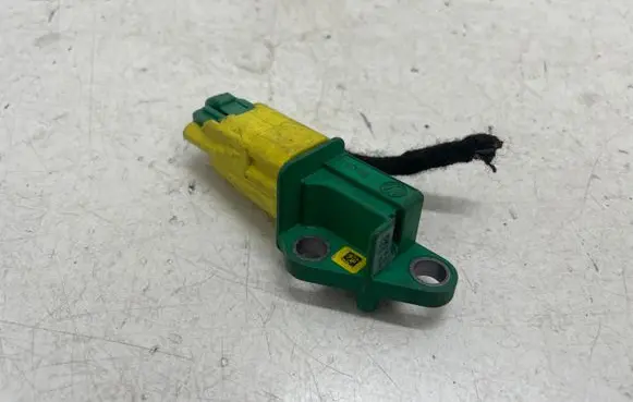 Audi A4 S4 B8 8K Airbag deployment crash/impact sensor 1K0909606C