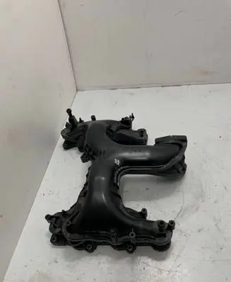 Audi Q7 4L Intake manifold 059129711CF