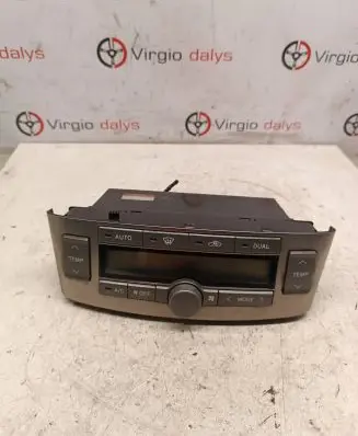Toyota Avensis T250 Climate control unit 5590205050H 6B2005E