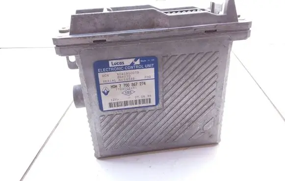 Mitsubishi Carisma Engine control unit/module 7700102261 7700867274