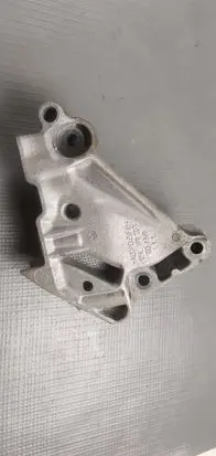Skoda Octavia Mk4 Engine mounting bracket 05L199207