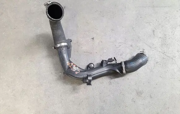 Volkswagen PASSAT CC Intercooler hose/pipe 038906051C