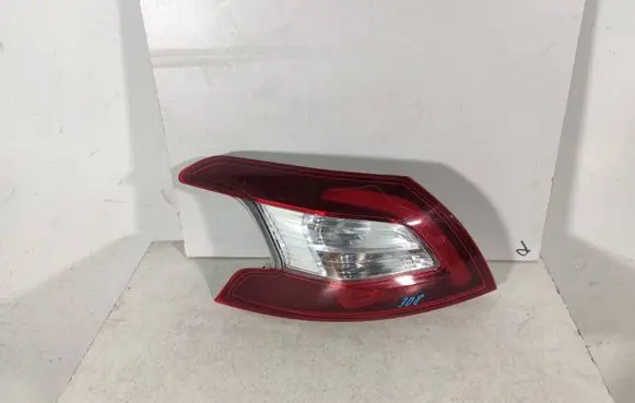 Rear/tail lights