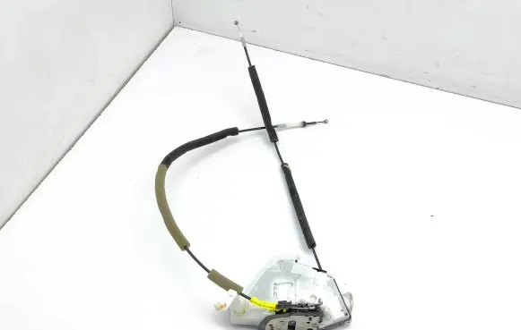 Nissan Qashqai J12 Front door lock 805006UE0A 1222MAR0