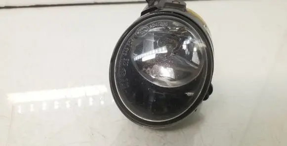 Volkswagen Up Front fog light 1T0941699D 27129100