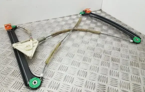 Audi A3 S3 8P Front door electric window regulator 8P3837462B