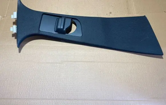 Mercedes-Benz C W205 (B) pillar trim (top) A2056901030